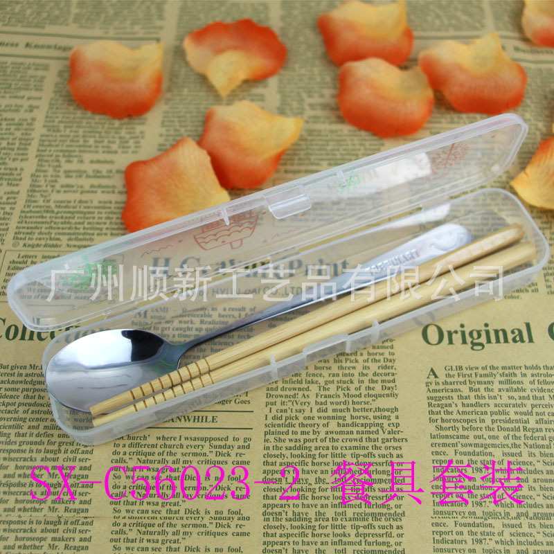 【2015新品】工厂低价批发卡通便携式筷子勺子两件套环保餐具组SX-C56023-27