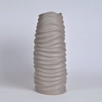 现代简约陶瓷花瓶摆件 艺术不规则螺旋纹大肚瓶大号花瓶 创意家居装饰花瓶OH034-7971-58G2