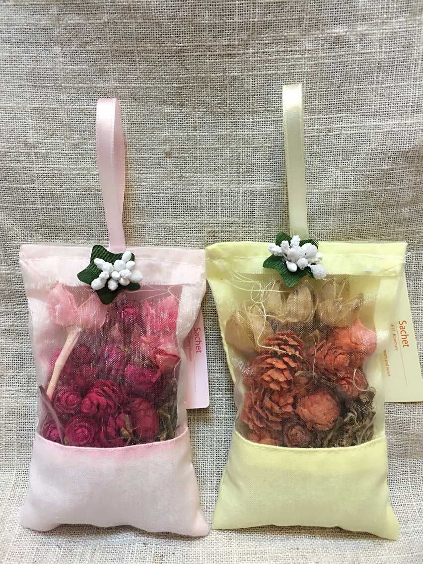 J-11 香薰世家 厂家直销 香干花香包 合适放在；衣柜 房间 卫生间 卧室 送礼 送朋友4