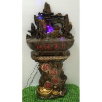 厂家直销树脂假山流水工艺品，龙池招财系列流水喷泉。尺寸；65*35*122CM