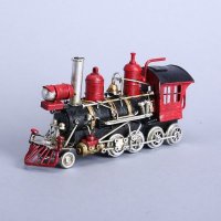 红色火车模型摆件 手工铁皮复古工艺摆件创意居装饰品 （含木架费）DMDD053