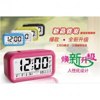 三组工作日闹钟报时钟 办公室桌面电子显示时钟