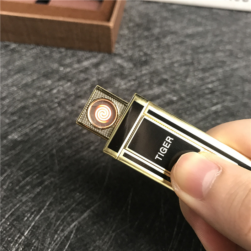便携防风金属打火机时尚创意个性打火机点烟器4