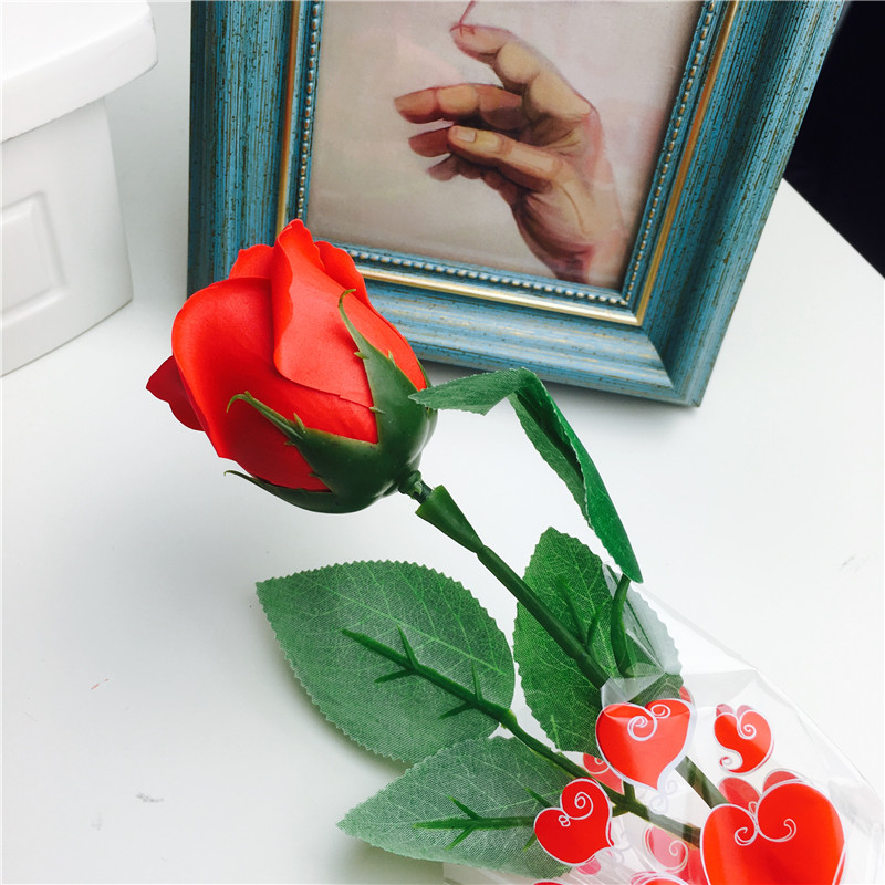 红色爆款玫瑰香皂花束礼盒康乃馨肥皂花批发情人节母亲节生日礼品厂家1