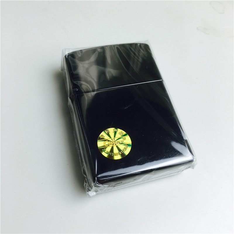 黑色个性创意防风火机4