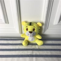 黄色小虎	PP棉 抱枕毛绒玩具送女友生儿童婚庆礼物