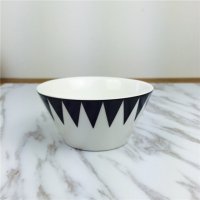 高档陶瓷碗餐具 家用北欧几何吃饭碗