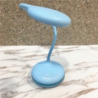 马卡龙色简约时尚实用书台台灯