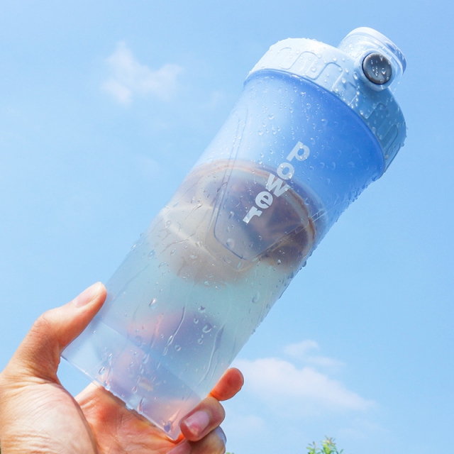 外贸创意水杯子 运动摇摇杯 大容量创意塑料杯 运动水壶批发定制