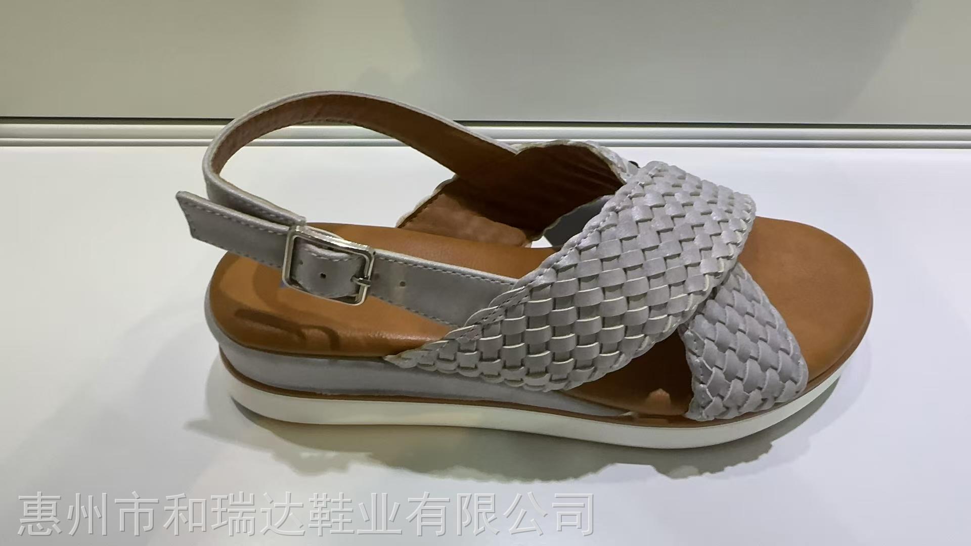 微信图片_2025-10-17_142639_775.jpg